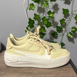 Women’s Nike Air Force | Platform Casual Shoe | Size 7.5